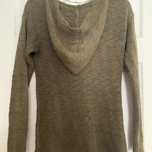 Hoodie Sweater - Picture 5 of 6